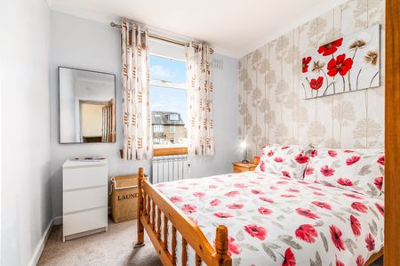 2 Bed Flat, Carrick Knowe Avenue, EH12 - Photo 4