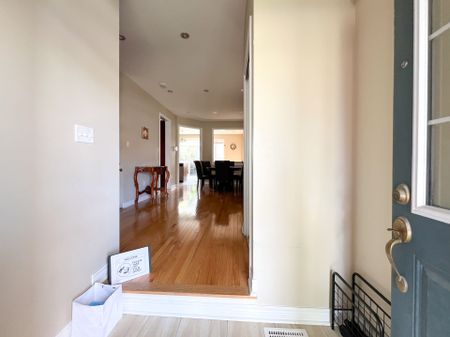 For Lease - 4439 Centretown Way, Mississauga, Ontario - Photo 3
