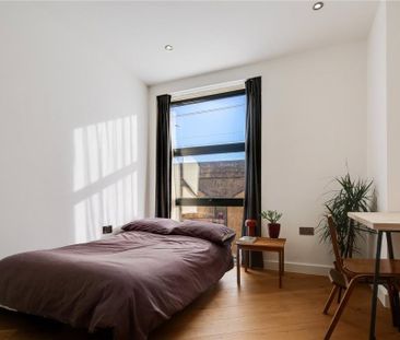 2 Bed Flat, Margerie Court, E2 - Photo 5
