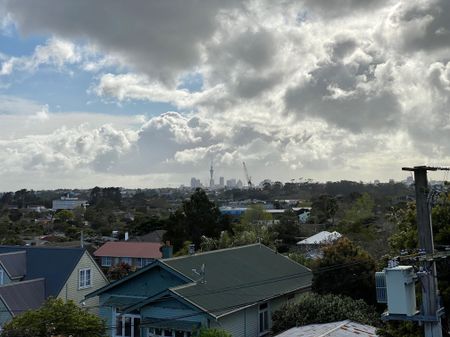 3 Bedroom Townhouse Mt Albert - Photo 2