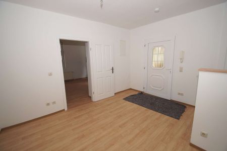 2-Zimmer-Wohnung im Hinterhaus mit viel zusätzlichem Platz im Untergeschoß - Photo 4