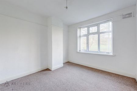 Olivers Mount, Handsworth, Sheffield - Photo 3