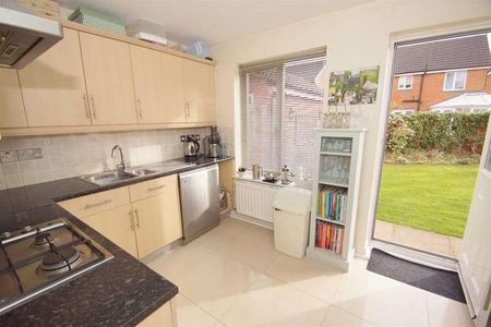 Boothroyd Drive, Leeds, LS6 - Photo 5