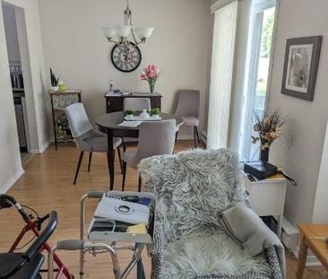 MAGNIFIQUE 4 1/2 - AIR CLIMATISÉ - QUARTIER IDÉAL - LIBRE IMMÉDIATE... - Photo 1