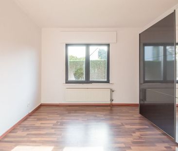 Ruime woning op rustige locatie te Wetteren - Photo 4
