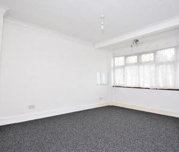 Jarrow Road, Chadwell Heath, RM6 - Photo 5