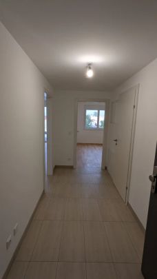 *MODERNE 2-ZIMMER-NEUBAUWOHNUNG mit BALKON* - WOHNEN mitten in SIMMERING - Photo 1
