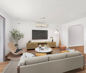 Comfortable Family Home in a Convenient Taylors Lakes Location - Photo 1