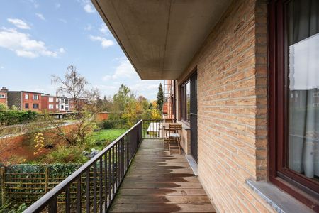 Ruim appartement met twee slaapkamers en een overdekt terras te huur in Kapellen. - Photo 5