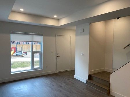 For Lease - 200 Malta Avenue Unit# TH 9, Brampton, Ontario - Photo 4