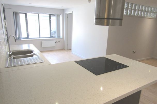 Bush Mews 3 Arundel Road - Photo 1