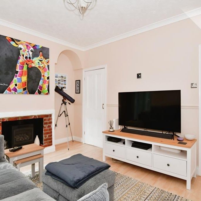 3 bedroom terraced house to rent - Photo 1