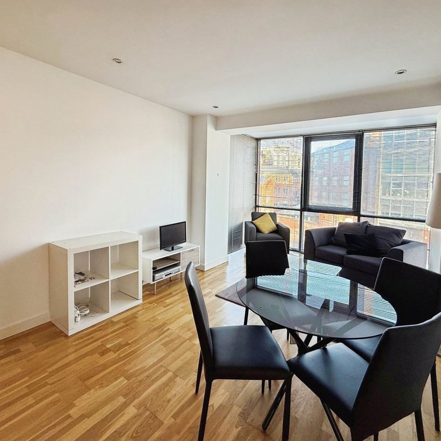 2 bedroom apartment to rent - Photo 1