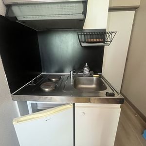 Location Appartement 1 pièce Meublé 13m² EGLETONS 19300 - Photo 3