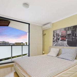 MGM MARTIN - AIR CONDITIONED TWO BEDROOM APARTMENT - Photo 2