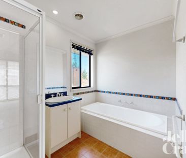 25 Midlothian Street, Malvern East - Photo 2