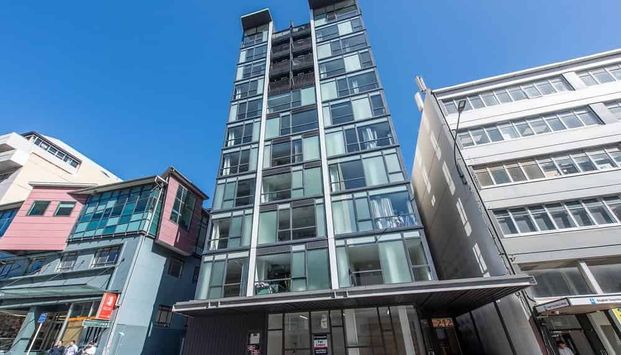 Willis Street, One Bedroom - Photo 1