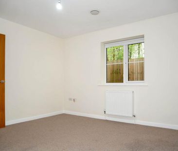 4 bedroom bungalow to rent - Photo 3