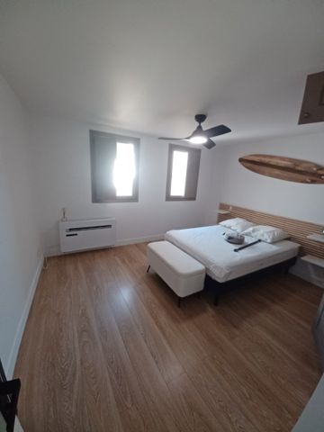Location Appartement 2 pièces 46m² SETE 34200 - Photo 3
