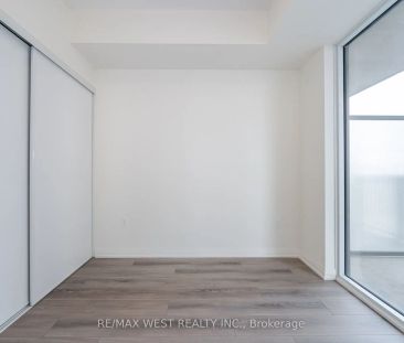 8960 Jane Street #1501 - Photo 2