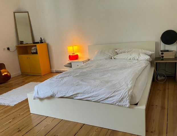 ZIMMER FREI in 2-er WG (Altbau) / nice room in great 3-room flat - Photo 1