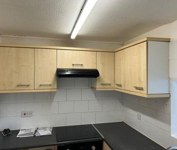 1 bedroom ground floor maisonette to rent - Photo 2