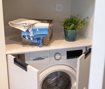 Room in a Shared Flat, Augustus Road, SW19 - Photo 4