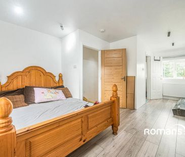 1 bedroom semi-detached house to rent - Photo 4