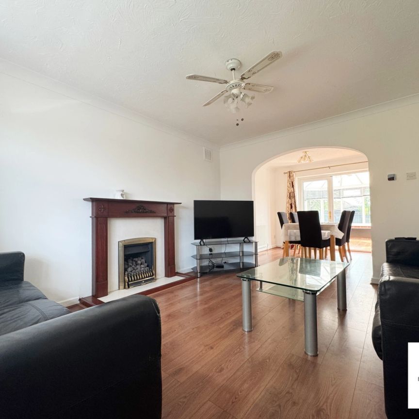 4 Bedroom Detached - Photo 1