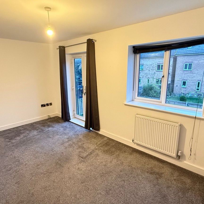 Leatham Avenue, Rotherham - Photo 1