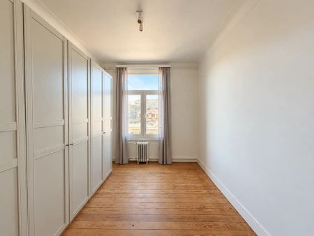 Charmant en lichtrijk appartement met 2 slaapkamers en terras nabij Park Den Brandt - Foto 3