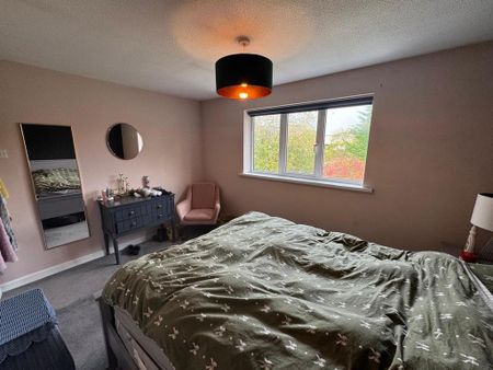 2 bedroom semi-detached house to rent - Photo 4