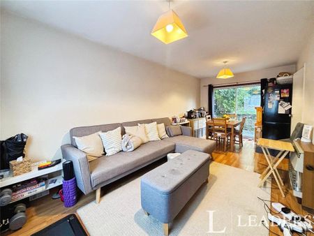 3 bedroom house to rent - Photo 2