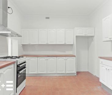 65 Charles Street, Marrickville NSW 2204 - House For Rent | Domain - Photo 4