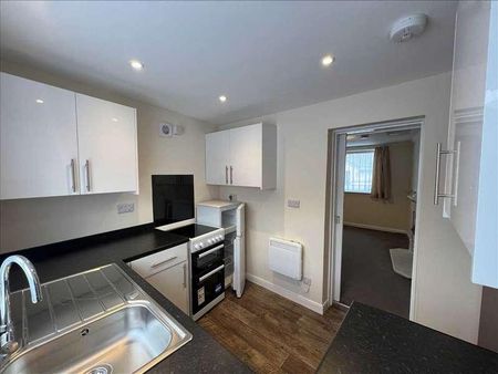 Belvedere Place, Scarborough, YO11 - Photo 4