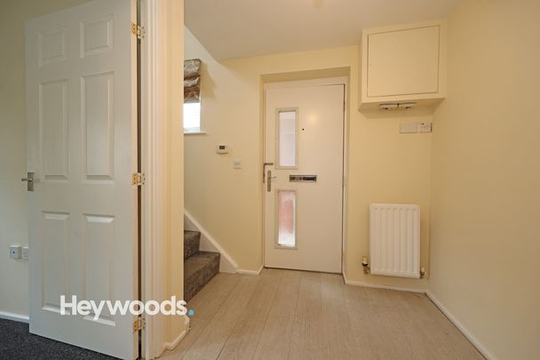 1 bed maisonette to rent in Topgate Drive, Stoke-on-Trent, Staffordshire - Photo 1