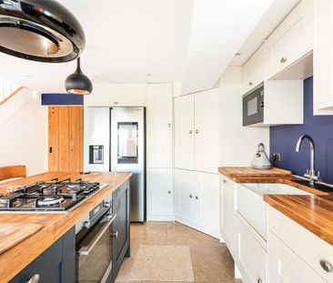 3 bedroom semi-detached house to rent - Photo 6