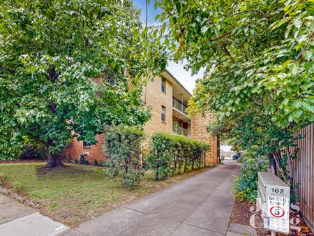 8/162 Barkers Road, Hawthorn - Photo 4