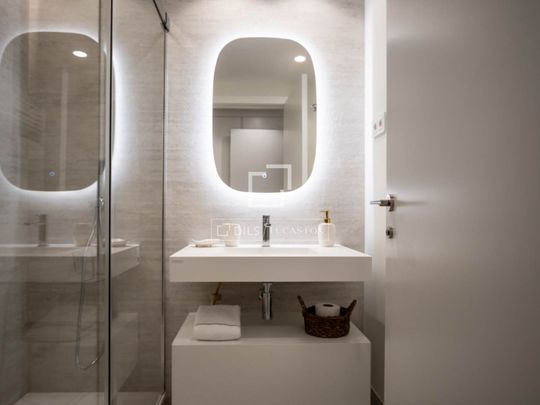 Excellent 3 Bedroom apartment for rent in Recoletos, Madrid - Foto 1
