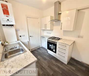 2 bedroom terraced house to rent - Photo 2