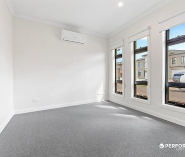 63 Voyager Boulevard, Tarneit, Vic 3029 - Photo 6