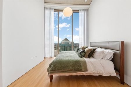 2 bedroom penthouse to rent - Photo 5