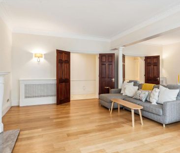 4 bedroom flat to rent - Photo 3