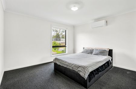 8 Bower Walk, Chirnside Park - Photo 4