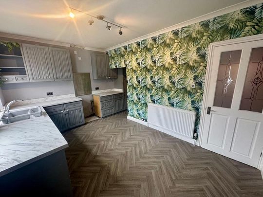 2 bedroom terraced house to rent - Photo 1