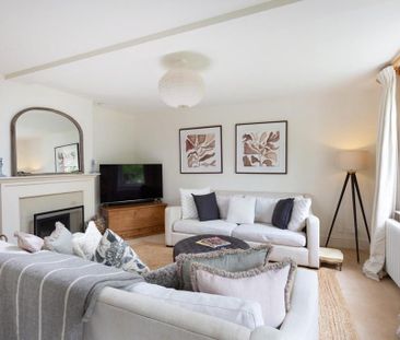 4 bedroom detached house to rent - Photo 1