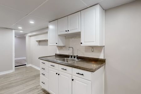 For Lease - 326 Rosedale Drive Unit# Bsmt, Whitby, Ontario - Photo 2