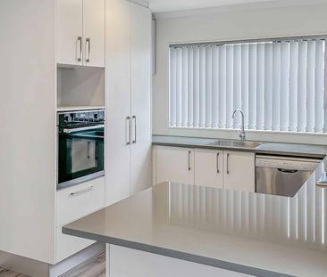 Spacious 4-bedroom home! - Photo 4