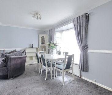 3 bed terraced house to rent in Homerton Road, Middlesbrough, TS3 - Photo 3