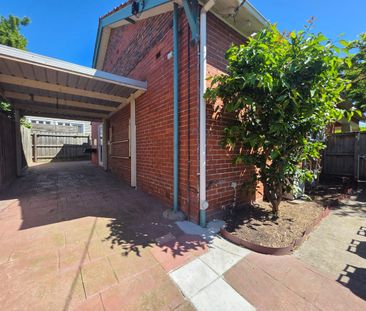 1240 Dandenong Road, Murrumbeena, Vic 3163 - Photo 2